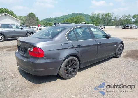 2006 BMW 330I from USA, damaged, VIN WBAVB33536KR72517